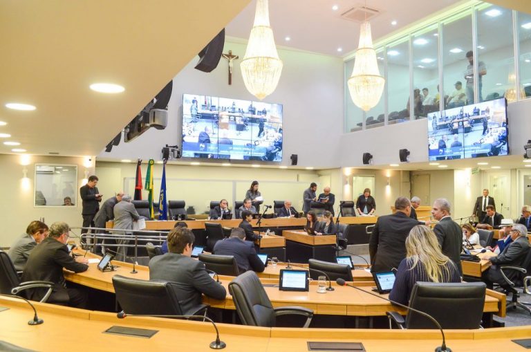 Foto: Reprodução/Divulgação/Internet/ALPB