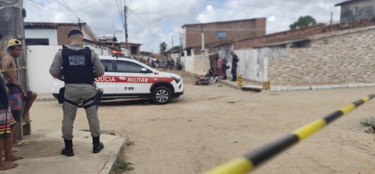 Jovem é morto a tiros no bairro Jardim Veneza, em João Pessoa