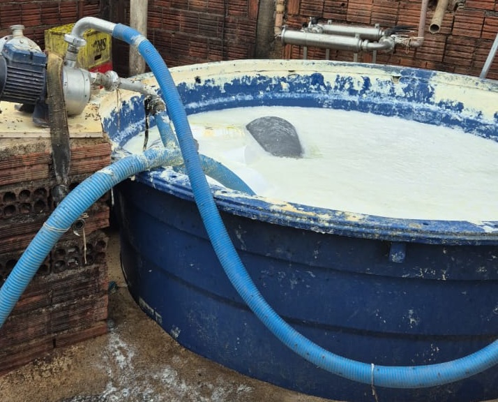 Fábrica no Sertão é interditada e distribuidora em João Pessoa é alvo de operação por vender manteiga adulterada