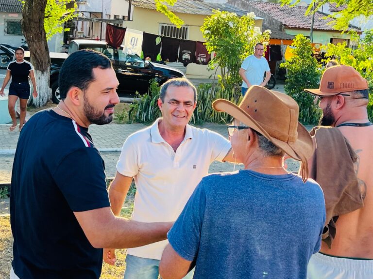 Pré-candidato a Deputado Estadual Felipe Coutinho marca presença em eventos nesta quinta-feira ao lado de apoiadores