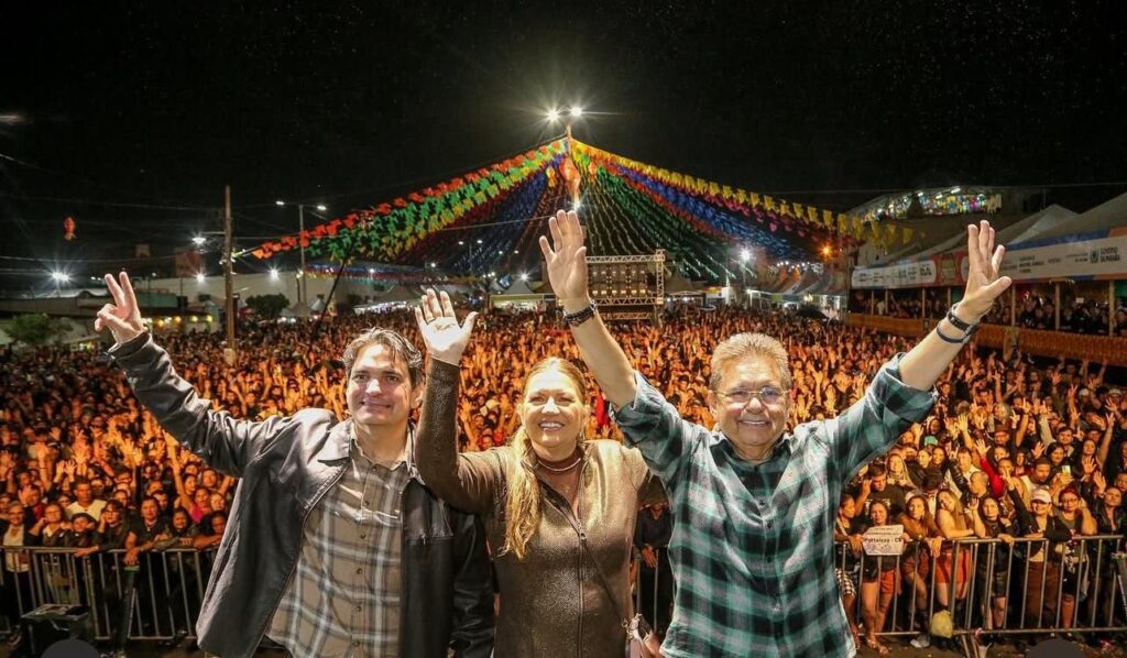 Adriano Galdino exalta Lula e reforça pré-campanha ao Governo da Paraíba