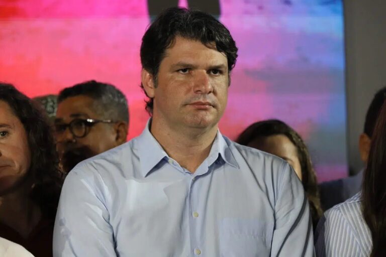 “Campanha de Cícero é a campanha de Léo”, afirma prefeito de João Pessoa